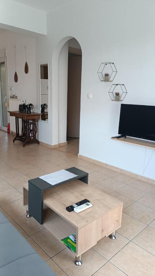 Vasilis Appartement Rafína Buitenkant foto